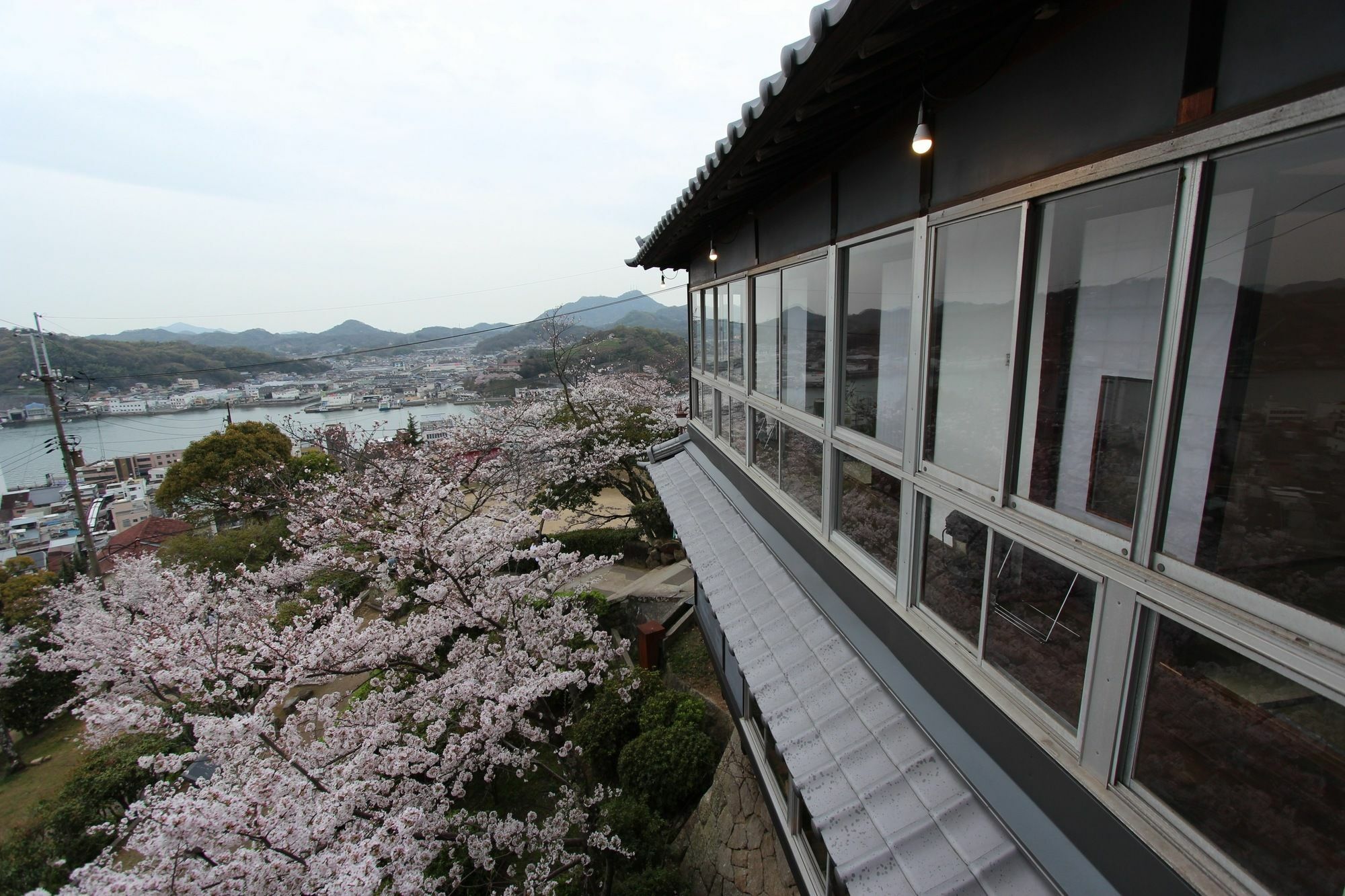 Onomichi Guest House Miharashi-Tei المظهر الخارجي الصورة